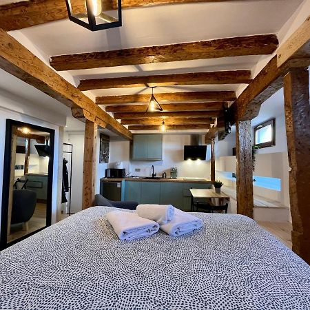 Atuaire Home Loft Con Encanto En El Corazon De Burgos Dauda Экстерьер фото